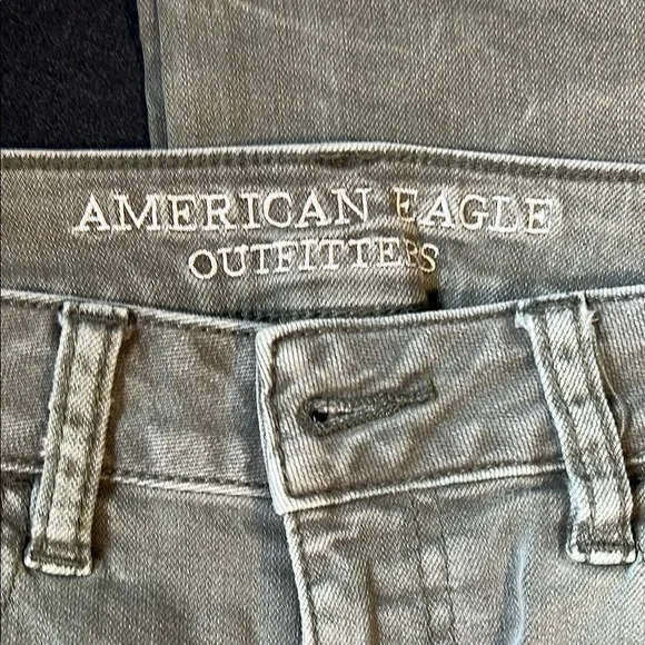 American Eagle Outfitters Olive Jegging Jeans Size 6 - Picture 3 of 4